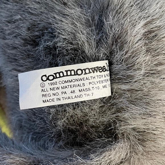 Vintage Commonwealth Mouse Plush Red Hat & Bow Tie Christmas Long Tail 12” 1992 - Picture 5 of 7